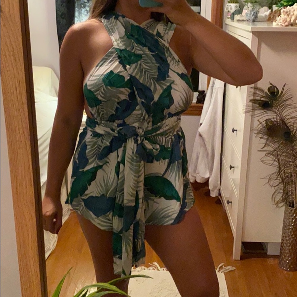 Multi-Way Romper - Picture 3 of 7